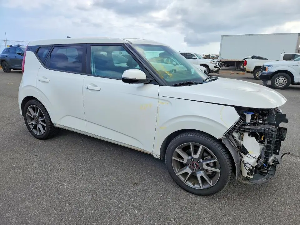 2021 KIA SOUL GT-LINE TURBO  