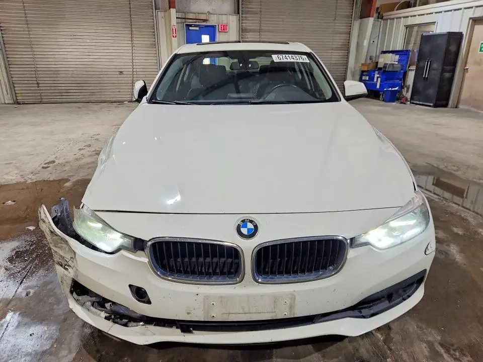 2016 BMW 320 XI  