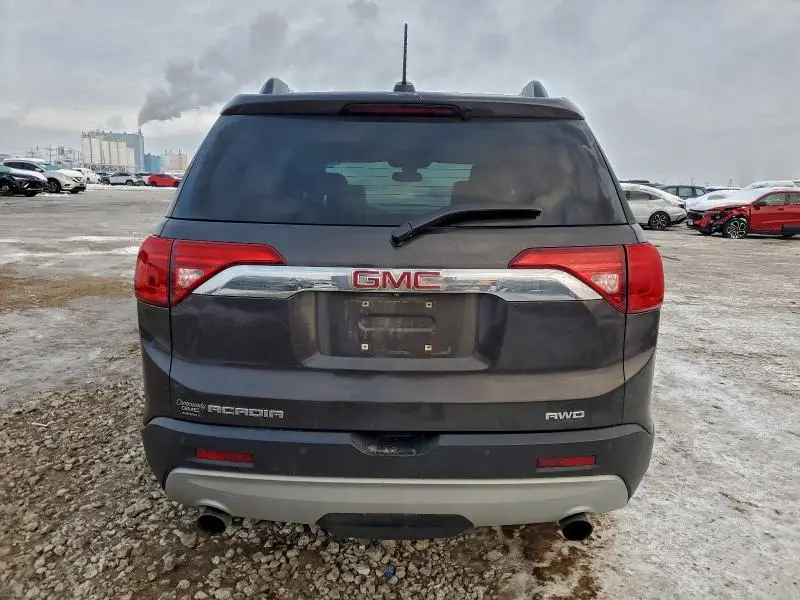 2018 GMC ACADIA SLT-2  