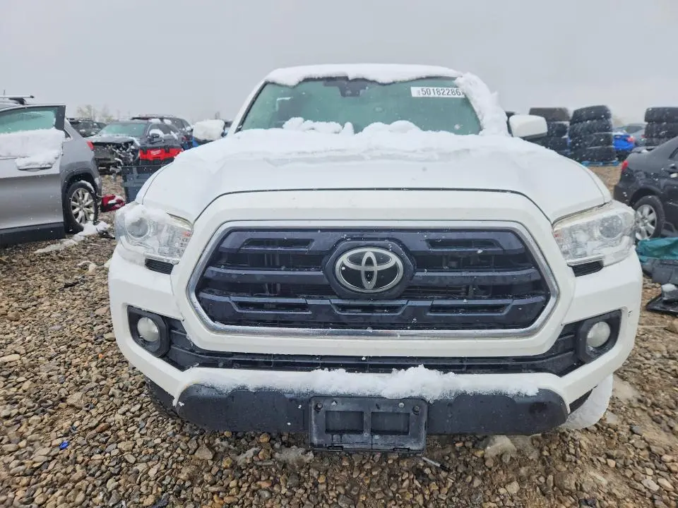 2019 TOYOTA TACOMA SR5 V6  