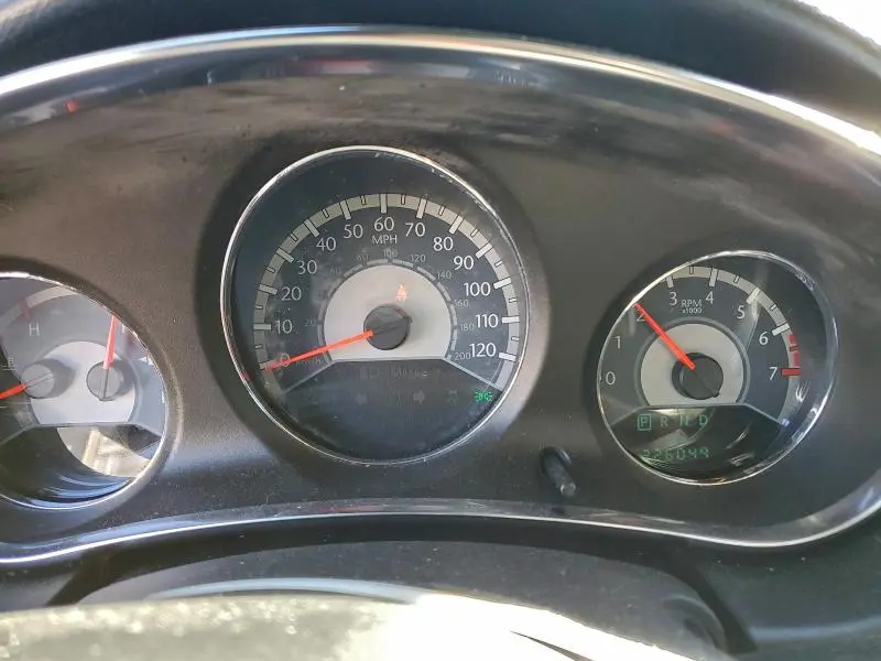 2012 CHRYSLER 200 LX  