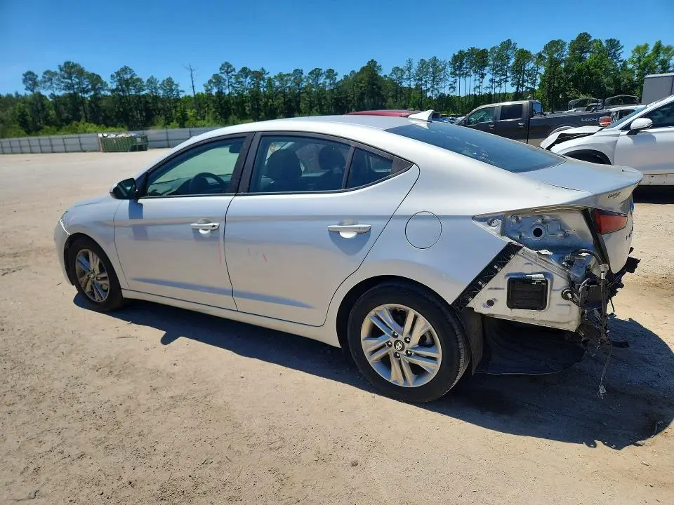 2019 HYUNDAI ELANTRA SEL  