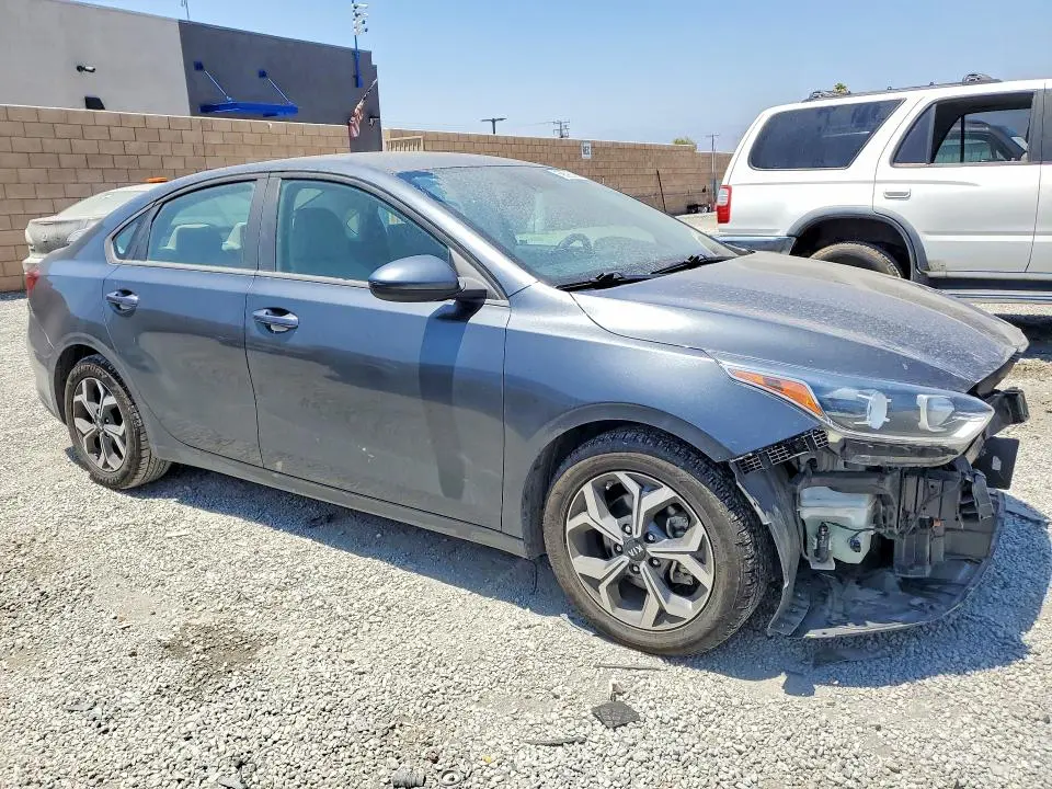 2019 KIA FORTE LXS  