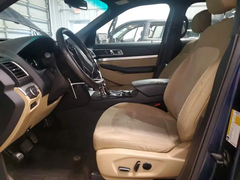 2016 FORD EXPLORER XLT  
