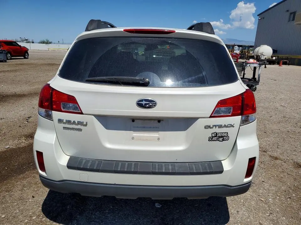 2013 SUBARU OUTBACK 2.5I PREMIUM  