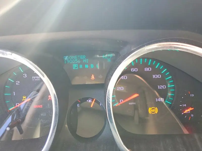 2012 CHEVROLET TRAVERSE LT  