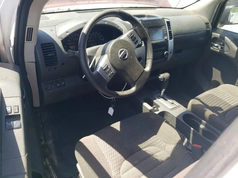 2018 NISSAN FRONTIER SV V6  