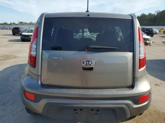 2013 KIA SOUL +  