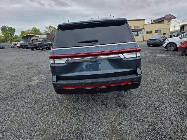 2022 LINCOLN NAVIGATOR L RESERVE  