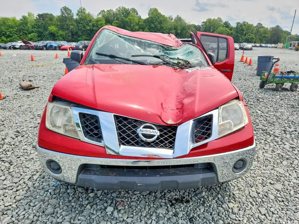 2010 NISSAN FRONTIER SE V6  