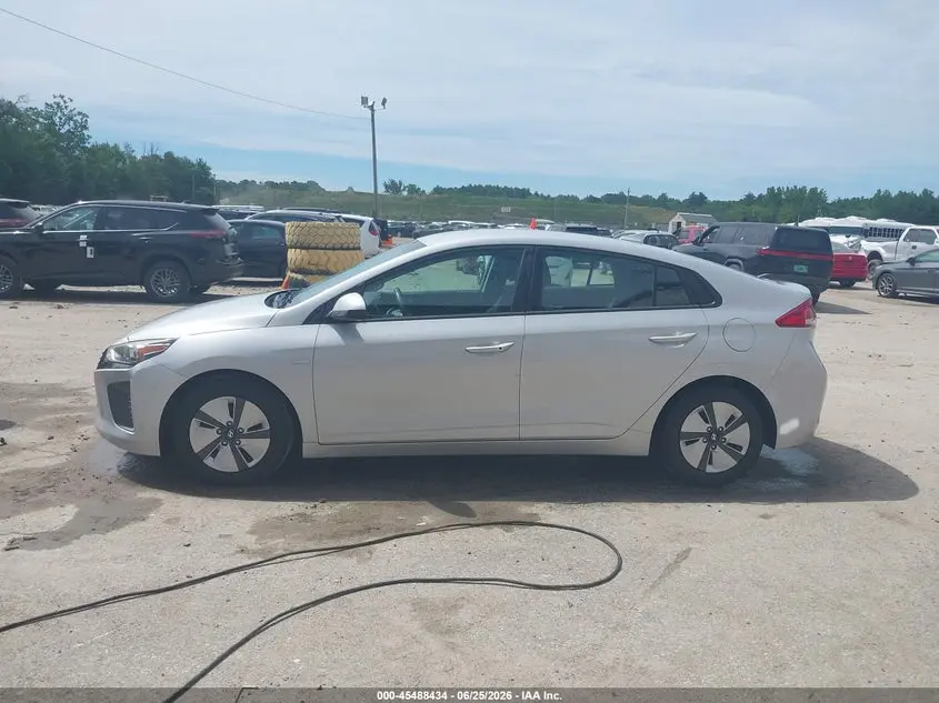 2018 HYUNDAI IONIQ HYBRID BLUE