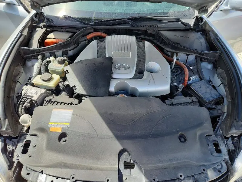 2012 INFINITI M35H BASE  