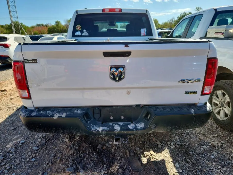 2017 RAM 1500 ST  