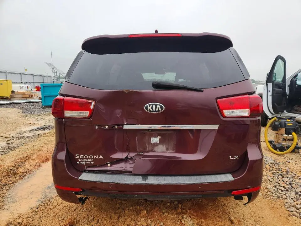 2016 KIA SEDONA LX  