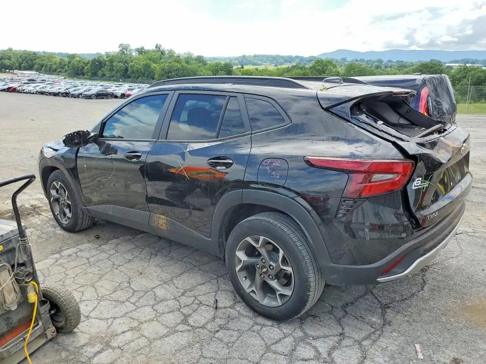 2025 CHEVROLET TRAX 1LT  