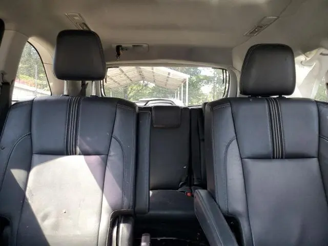 2017 TOYOTA HIGHLANDER SE  