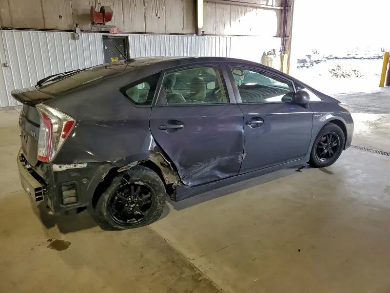 2013 TOYOTA PRIUS   