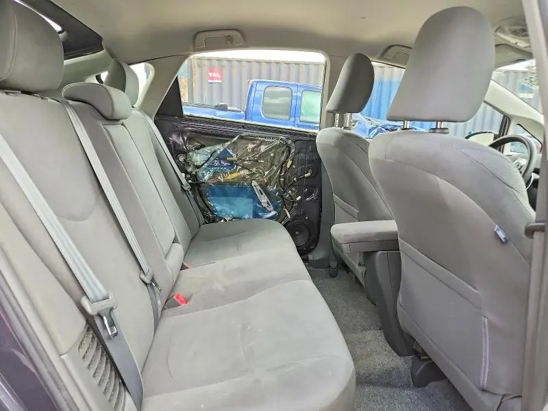 2010 TOYOTA PRIUS II  