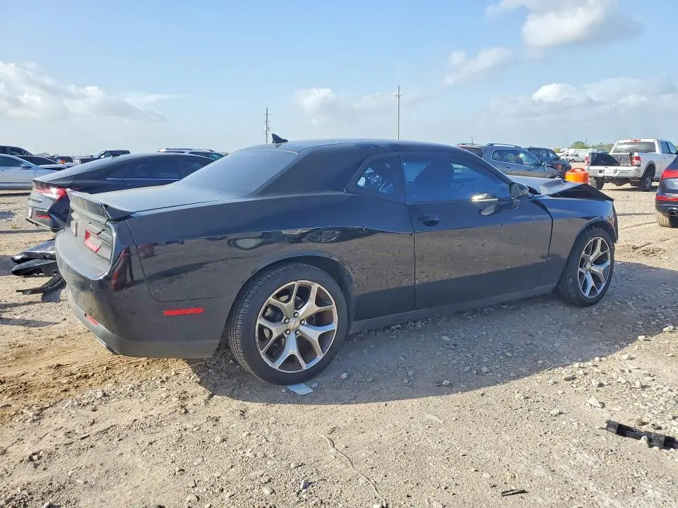 2016 DODGE CHALLENGER SXT  