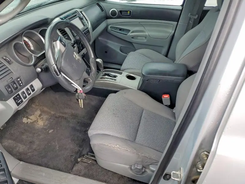 2012 TOYOTA TACOMA V6  