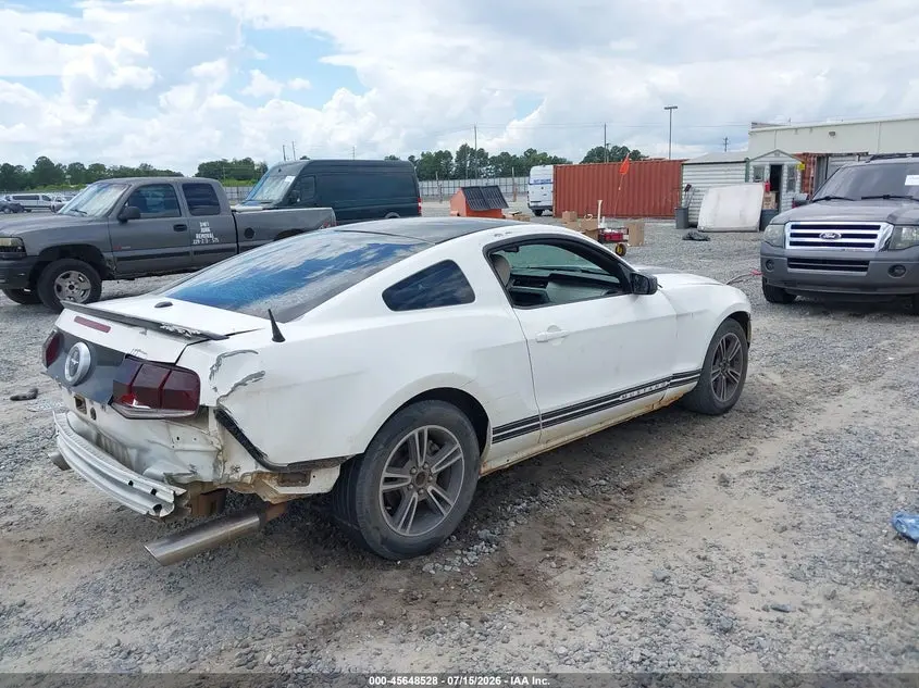 2012 FORD MUSTANG V6 PREMIUM