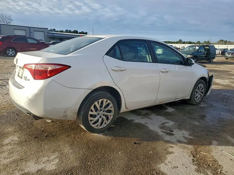 2018 TOYOTA COROLLA BASE  
