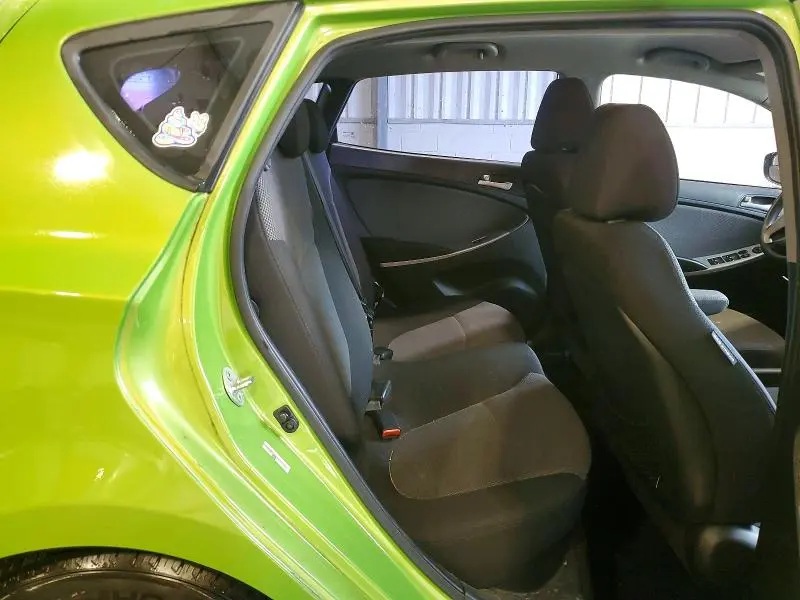 2014 HYUNDAI ACCENT GS  