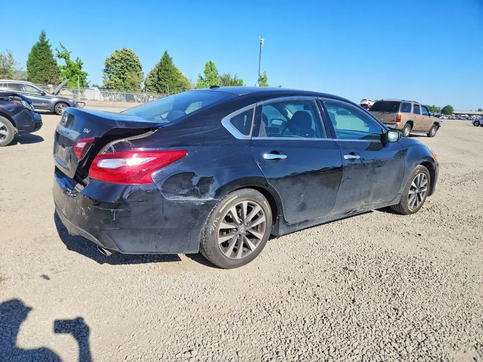 2017 NISSAN ALTIMA