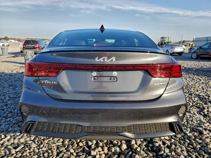 2023 KIA FORTE GT LINE  