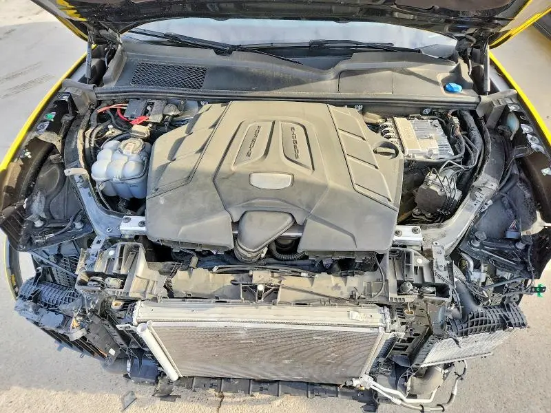 2023 PORSCHE CAYENNE BASE  