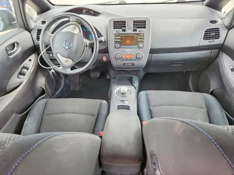 2013 NISSAN LEAF S  