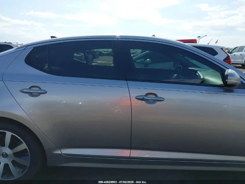 2011 KIA OPTIMA SX