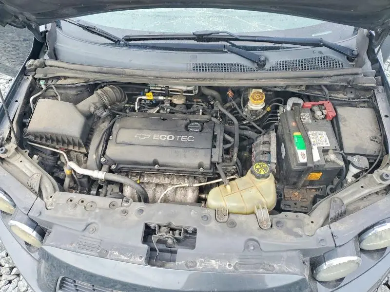 2014 CHEVROLET SONIC LT  