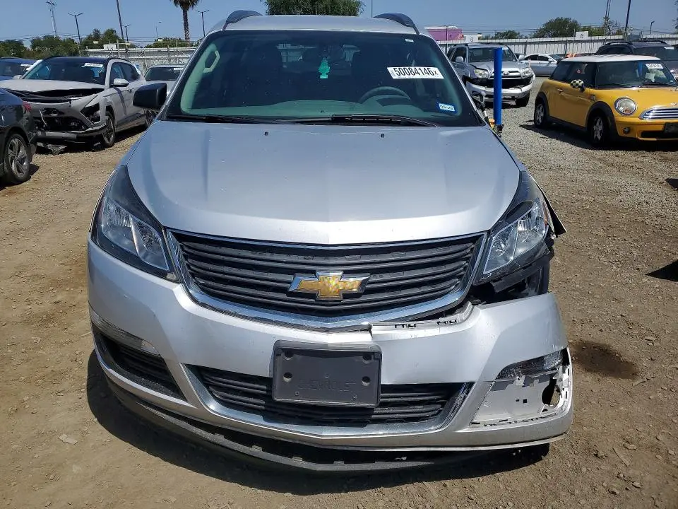 2017 CHEVROLET TRAVERSE LS  