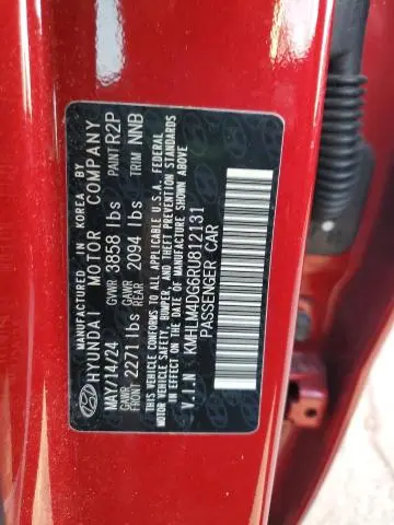 2024 HYUNDAI ELANTRA SEL  