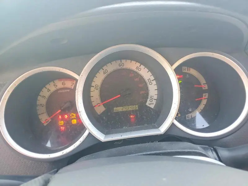 2013 TOYOTA TACOMA V6  