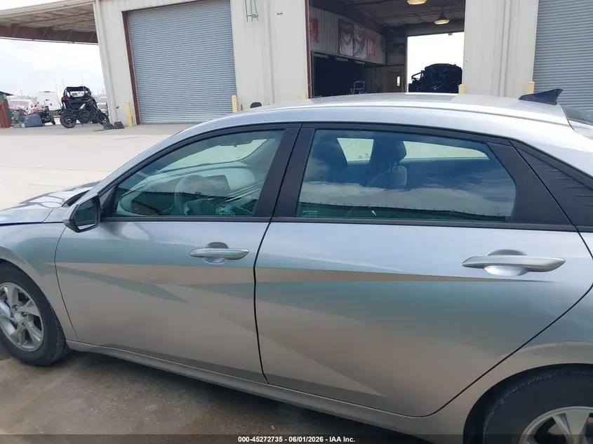 2021 HYUNDAI ELANTRA SE