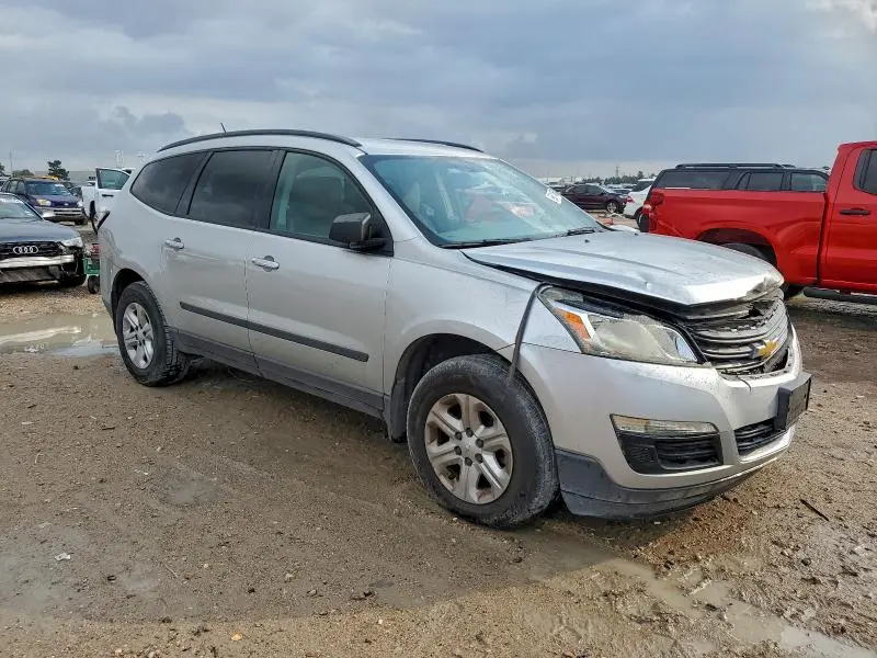 2014 CHEVROLET TRAVERSE LS  