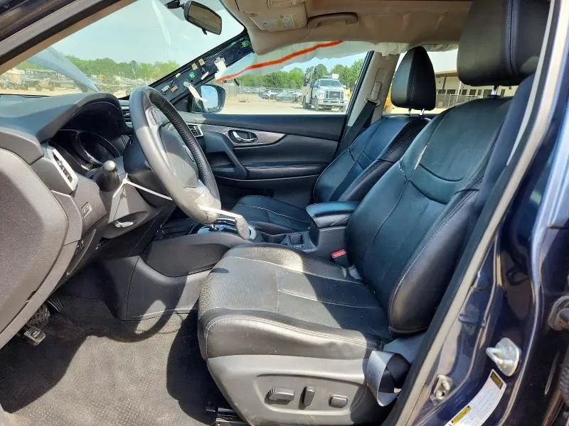 2016 NISSAN ROGUE SL  