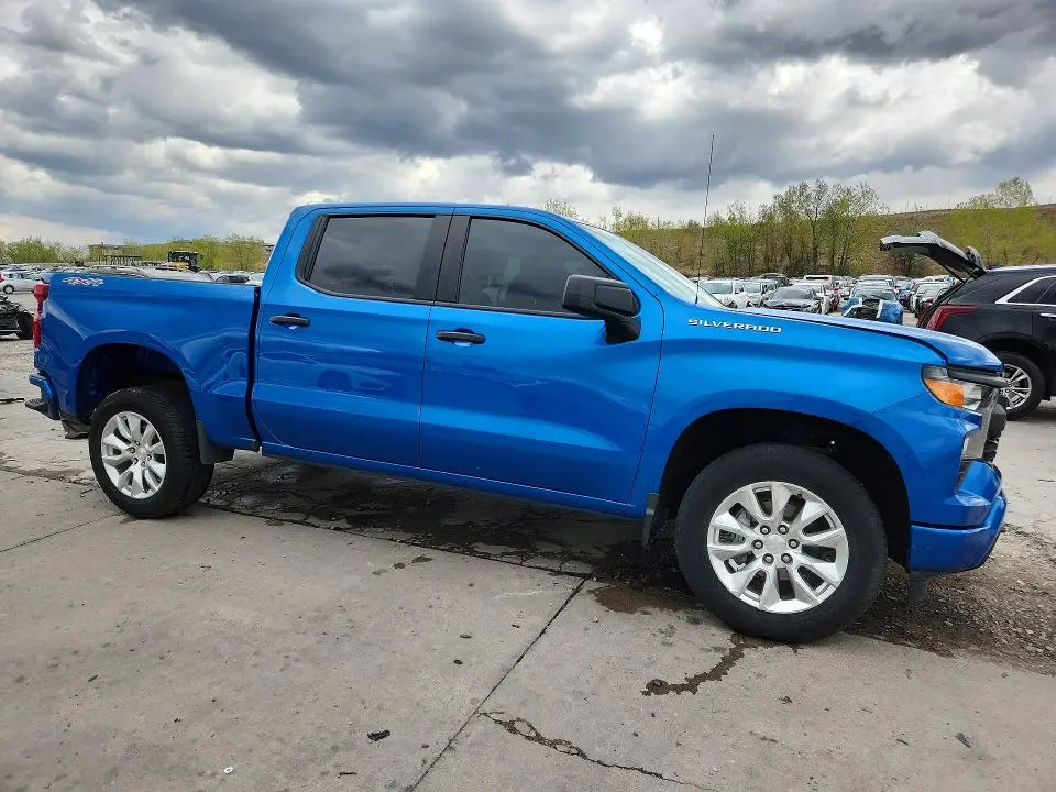 2024 CHEVROLET SILVERADO K1500 CUSTOM  
