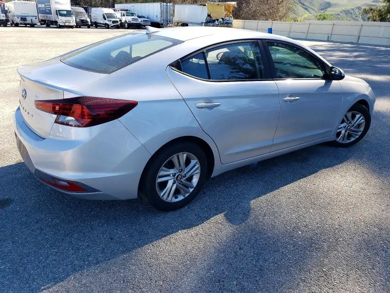 2019 HYUNDAI ELANTRA SEL  