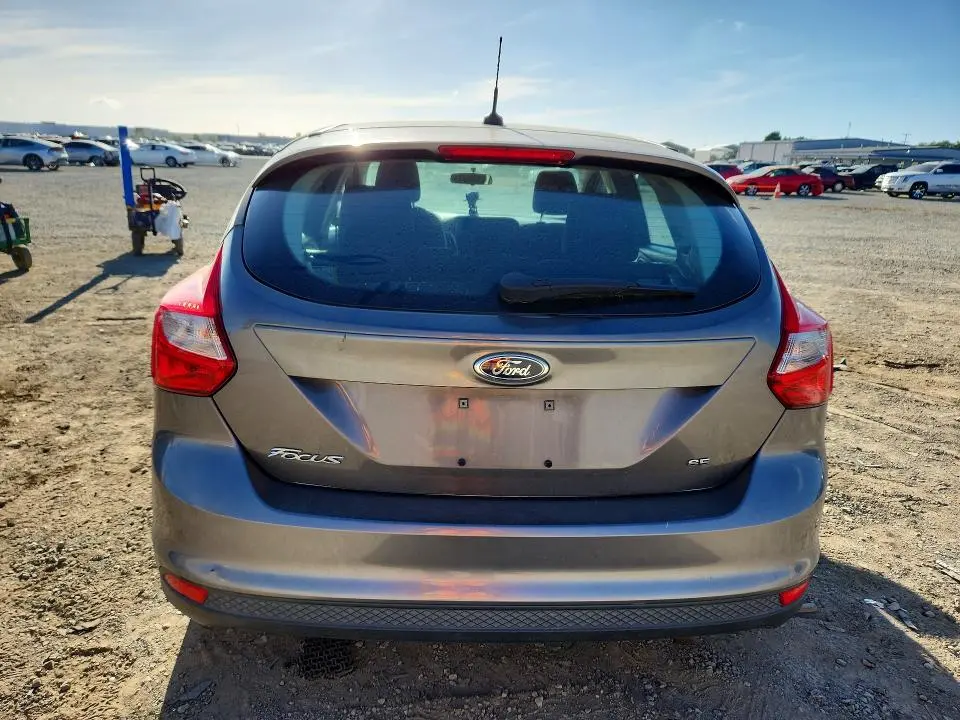 2012 FORD FOCUS SE  