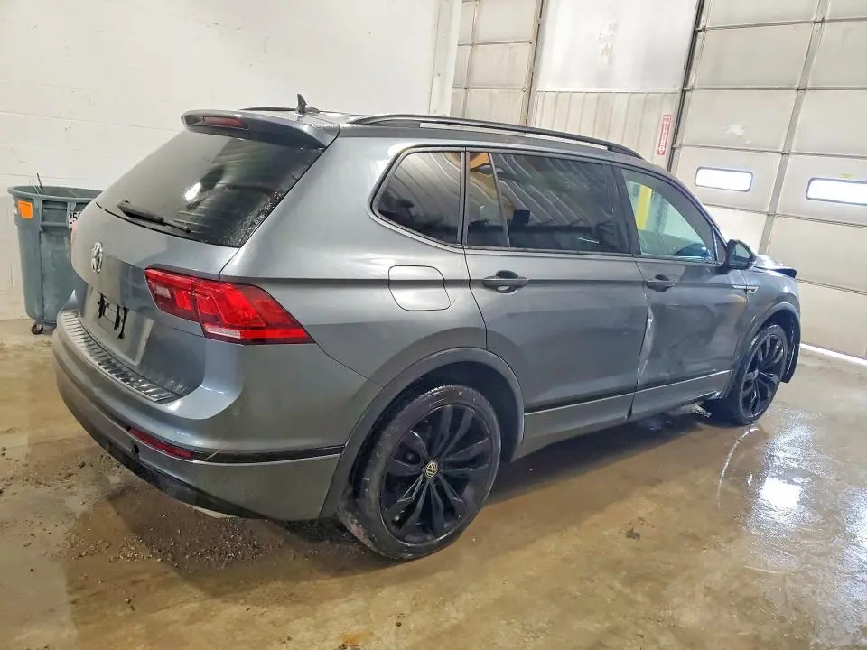 2020 VOLKSWAGEN TIGUAN SE  