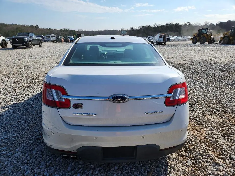 2011 FORD TAURUS LIMITED  