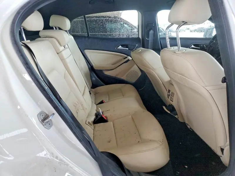 2020 MERCEDES-BENZ GLA 250 4MATIC  