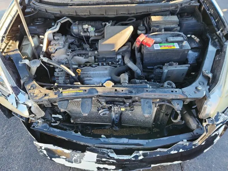 2011 NISSAN ROGUE S  