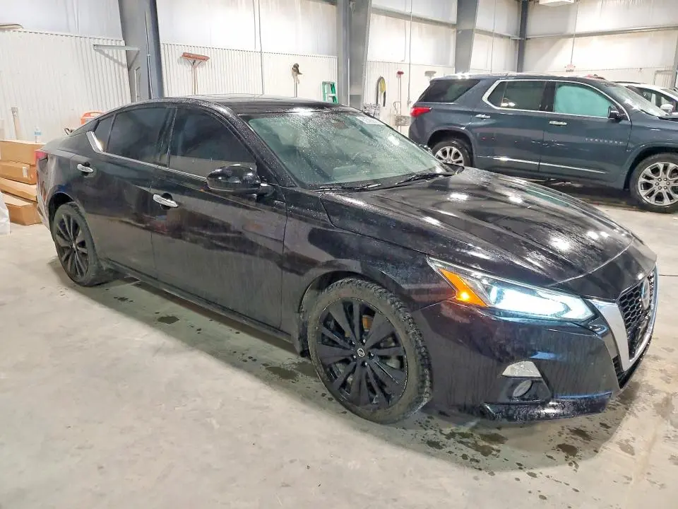 2019 NISSAN ALTIMA SL  