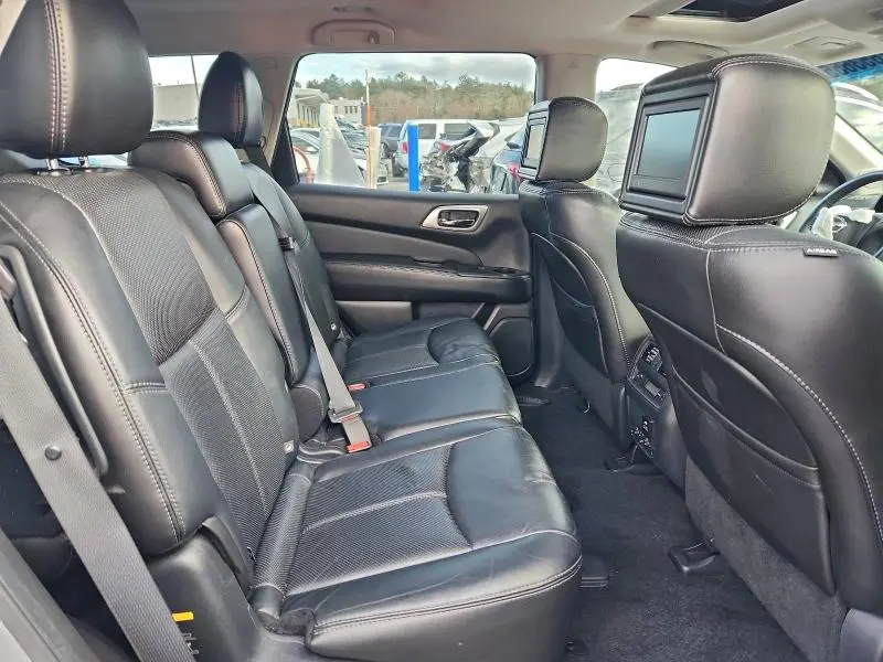 2014 NISSAN PATHFINDER S  