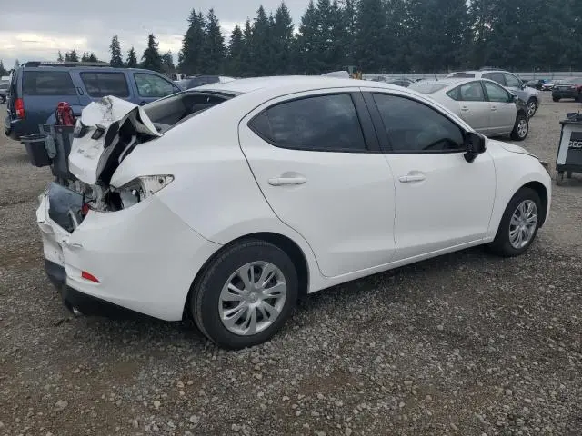 2019 TOYOTA YARIS L  
