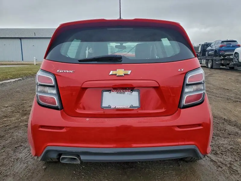 2017 CHEVROLET SONIC LT  
